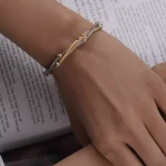 دستبند نقره زنانه طرح مارپیچ رزگلد