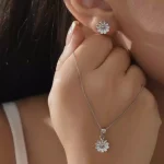 نیمست نقره زنانه مدل گل بابونه