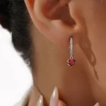 گوشواره نقره زنانه حلقه‌ ای با آویز قلب