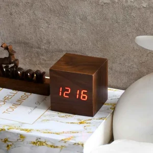 ساعت رومیزی دیجیتال وودن کلاک Wooden Clock مکعبی