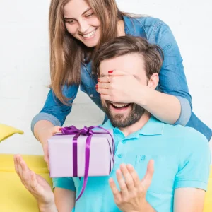 خرید بهترین هدیه برای کادو دادن به همسر در سال ۱۴٠۴