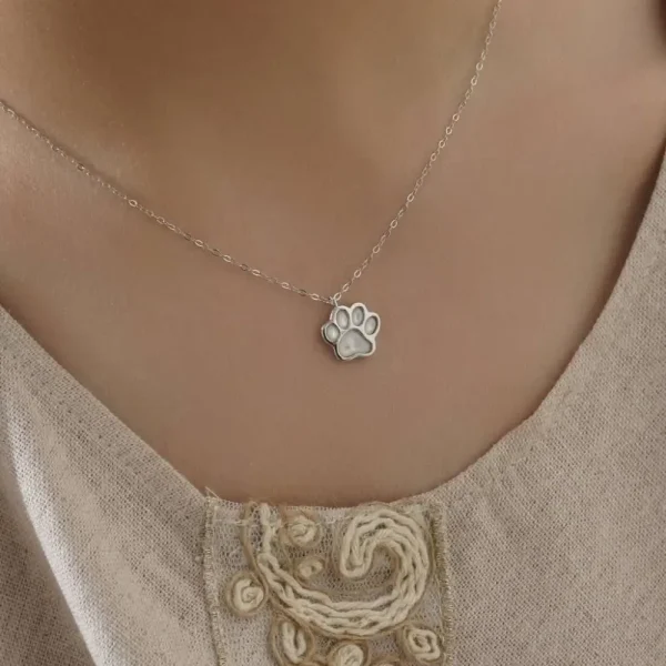 گردنبند نقره زنانه طرح پنجه گربه/ فروشگاه یادگار