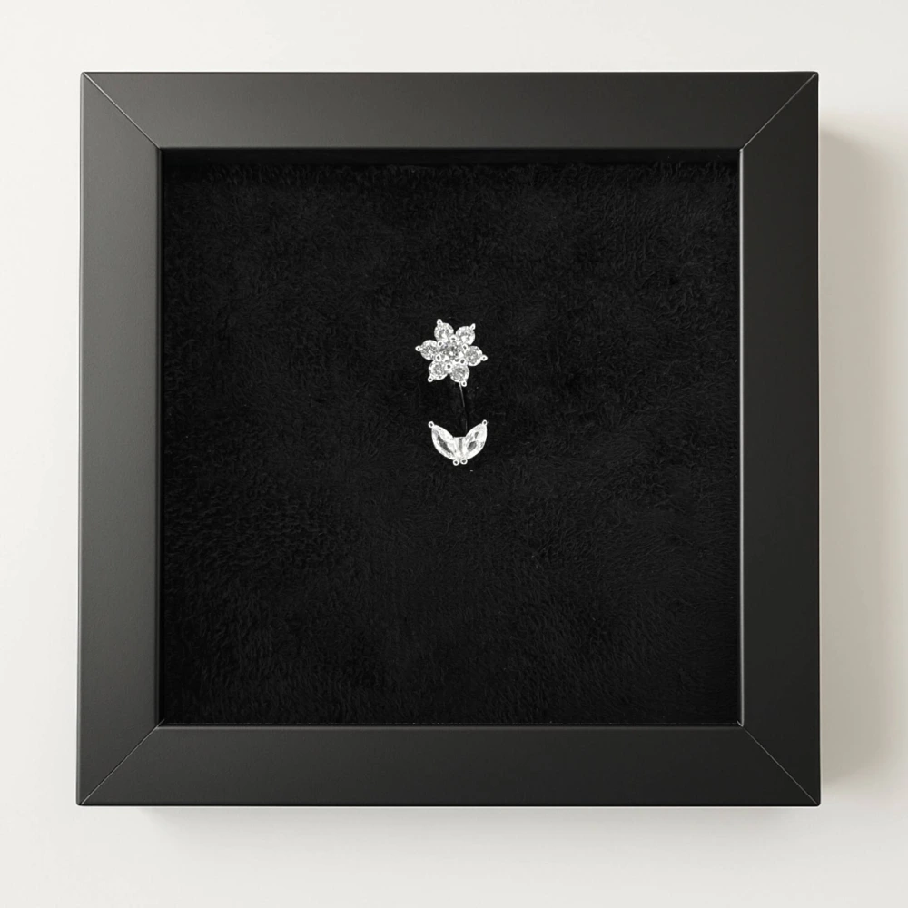 پیرسینگ ناف نقره مدل گل و برگ | خرید قسطی اسنپپی از فروشگاه یادگار پیرسینگ ناف نقره مدل گل و برگ | خرید قسطی اسنپپی از فروشگاه یادگار