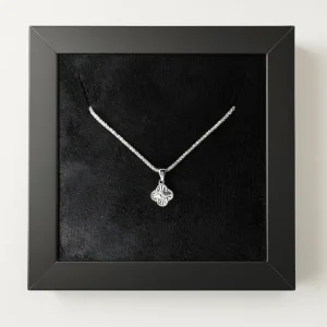 گردنبند نقره زنانه طرح ونکلیف | خرید قسطی اسنپ‌پی از فروشگاه یادگار