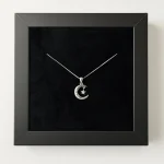 گردنبند نقره مدل ماه و آویز ستاره نگین‌دار