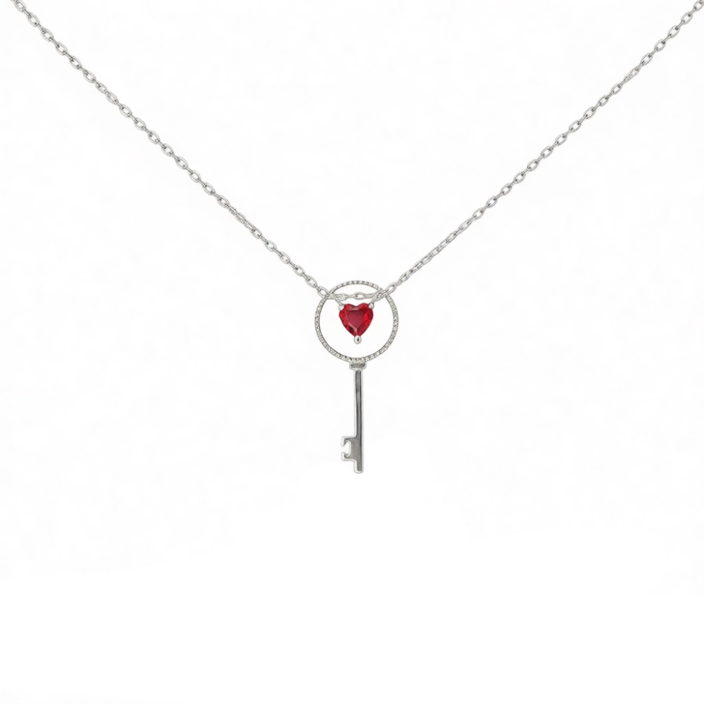گردنبند نقره اصل 925 مدل کلید نگیندار و قلب یاقوت سرخ گردنبند نقره اصل 925 مدل کلید نگیندار و قلب یاقوت سرخ