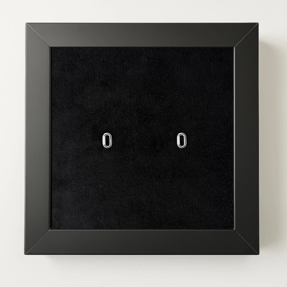 پیرسینگ گوش نقره مدل مینیمال نگین_دار | قسطی اسنپ پی فروشگاه یادگار پیرسینگ گوش نقره مدل مینیمال نگین_دار | قسطی اسنپ پی فروشگاه یادگار