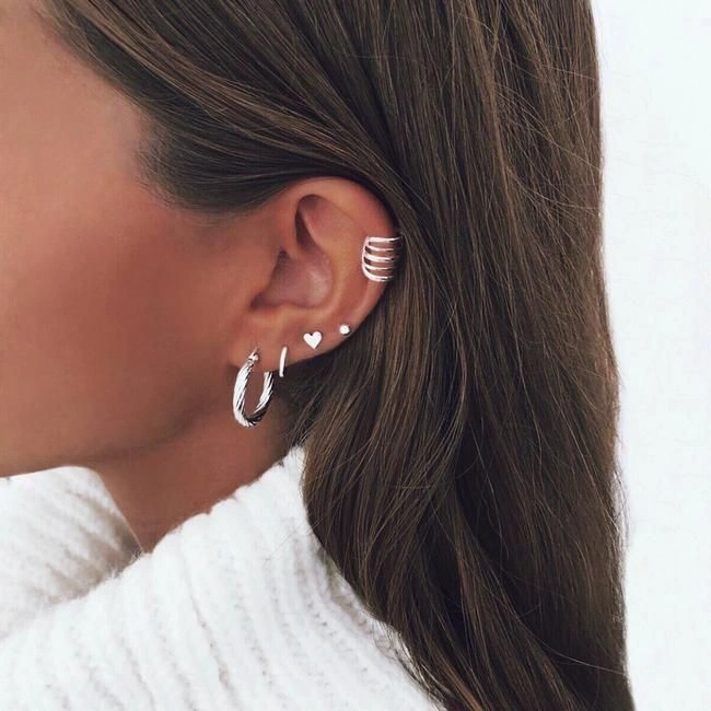 ۵ مدل پیرسینگ نقره که هر دختری باید داشته باشد