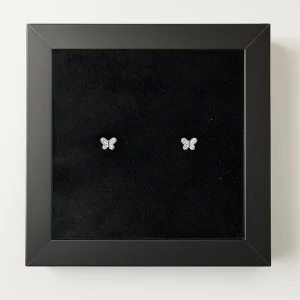 پیرسینگ نقره گوش طرح پروانه نگین دار (جفت)