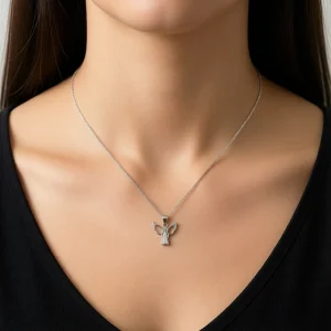 گردنبند نقره دخترانه فرشته نگین دار