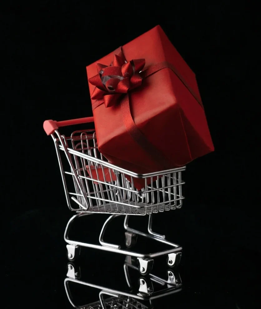 ۱۰ اشتباه رایج در خرید هدیه که نباید انجام دهید